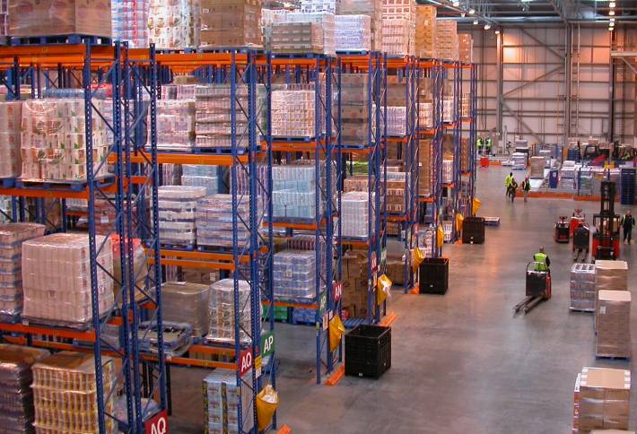 Distribution center