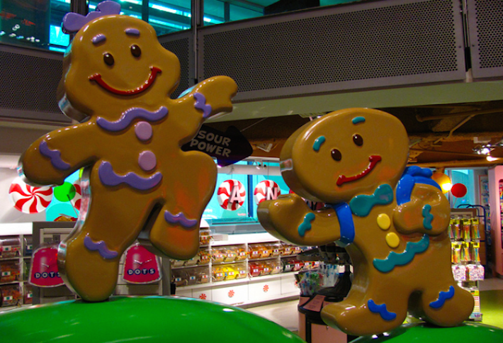 Toys R Us Leaving Times Square Flagship