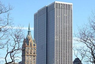 Boston Properties Refinances GM Building For $2.3B