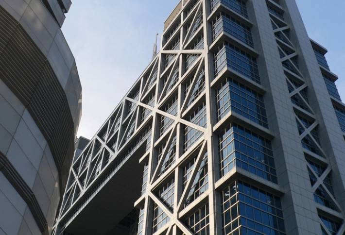 Will Chinese Investors Pop The US Housing Bubble?