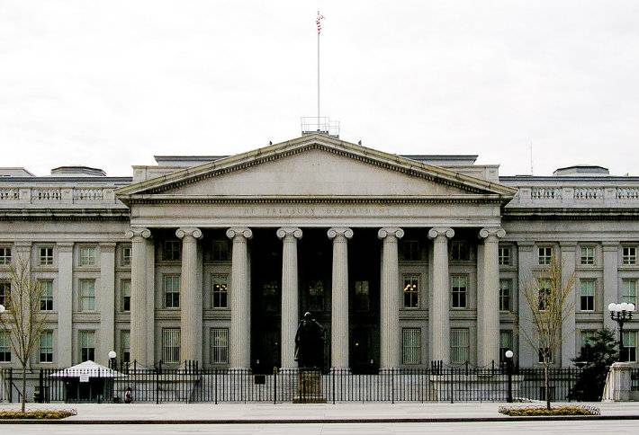 China's Selling, But Who Cares? US Debt Demand Soars