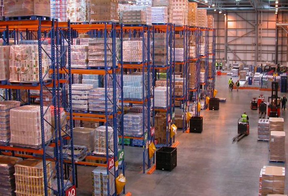 Distribution center