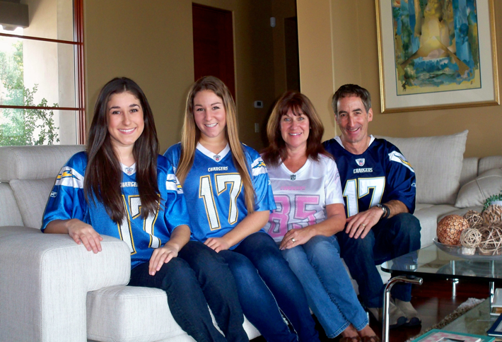Robert Rauch with wife Linda and daughters Melissa and Meredith.