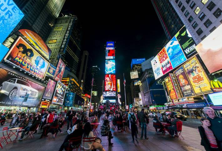 New York City Draws Record Number Of Tourists For Sixth Year In A Row