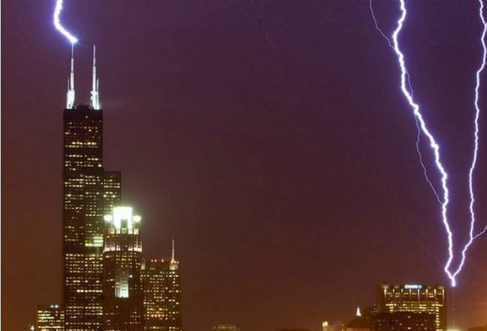 Lightning striking Willis Tower, Chicago