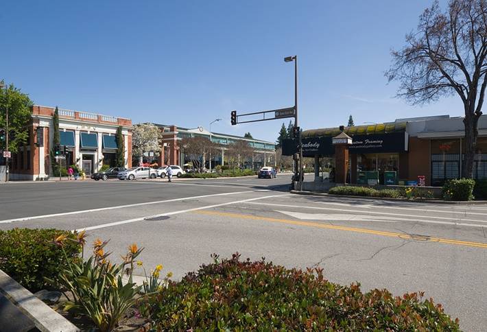 Silicon Valley, New York City Have Submarkets With Nation's Highest Office Rents
