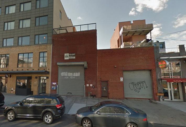 Longtime Williamsburg Bar And Venue To Get 3 Stories Of Apartments On Top