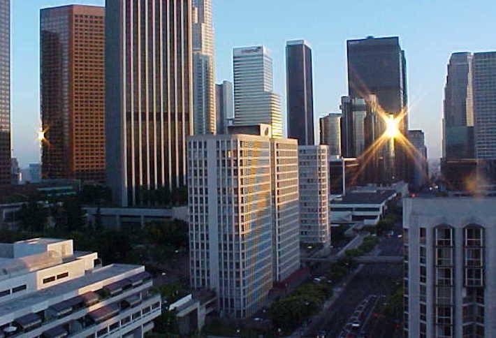US Property Prices Drop For The First Time In Six Years