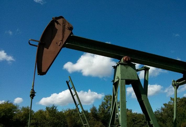 Gasoline Demand Fuels Oil Surge, Hits Three-Month High
