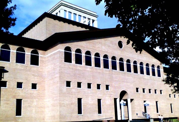 Gerald Hines Donates $1M to U of H