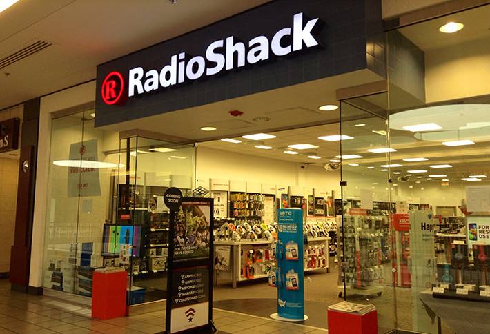 Troubled RadioShack Plans Comeback, To Open 100 Express Locations In HobbyTown Stores 