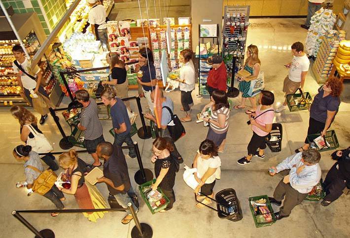 Lakeview Residents Critique New Whole Foods Store