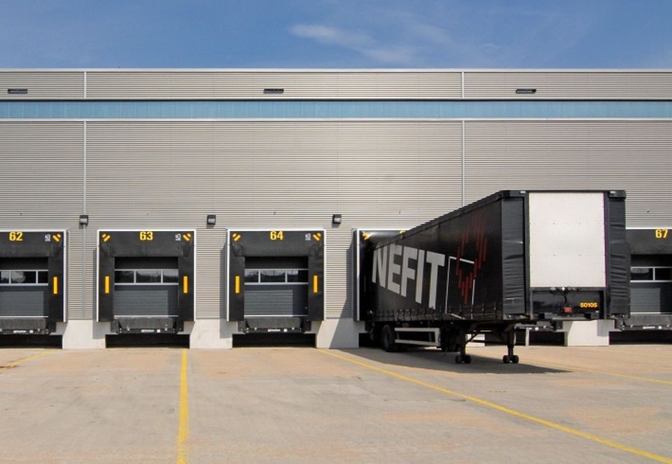 Modern loading dock
