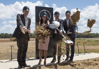 Mercedes-Benz Kicks Off Expanded Plant In SC