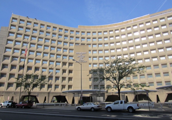 Robert C. Weaver Federal Building, Washington, D.c.. Where The Fha Has Its Headquarters Robert C. Weaver Federal Building, Washington, D.C.