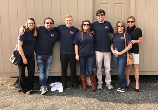 Avison Young Nashville Office Volunteers At Day Of Giving