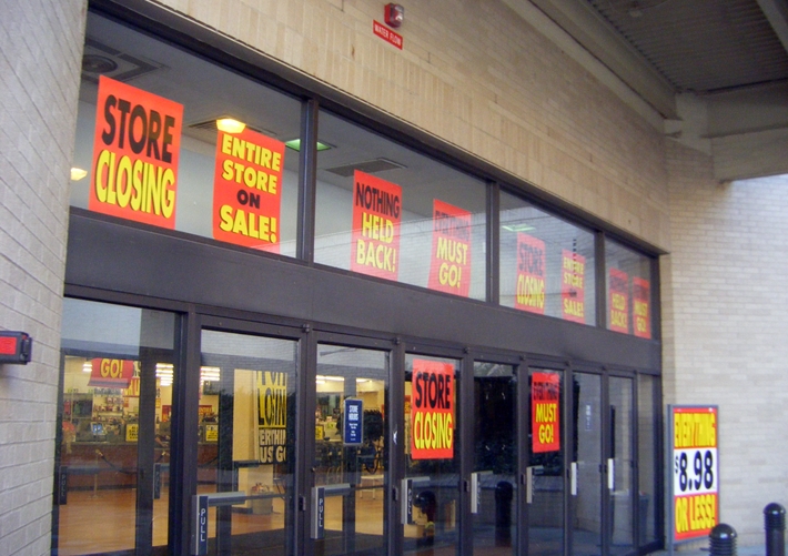 closed store