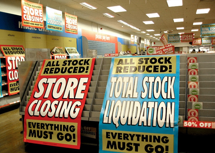 store closing