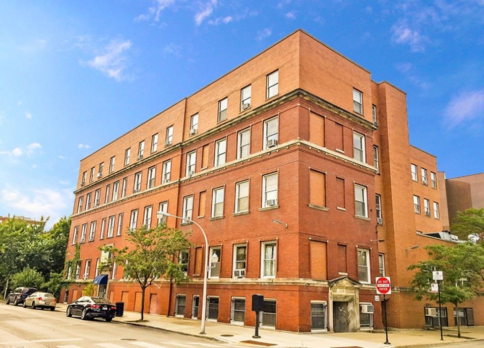 1400 W. Monroe