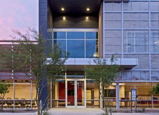 Phoenix Ends 2017 With Big Data Center Deals
