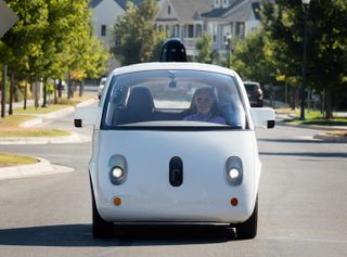 Waymo Offers Free Rides To Phoenicians In Driverless Cars