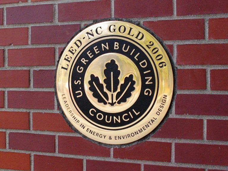 Hillsboro_Civic_Center_LEED_Gold_plaque