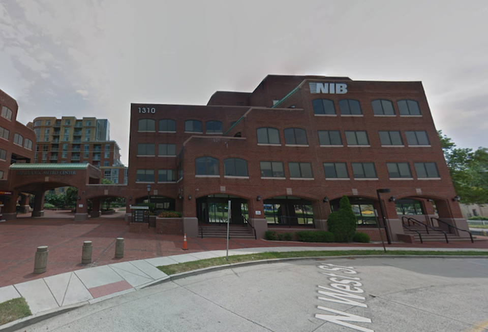 Braddock Metro Center 1310