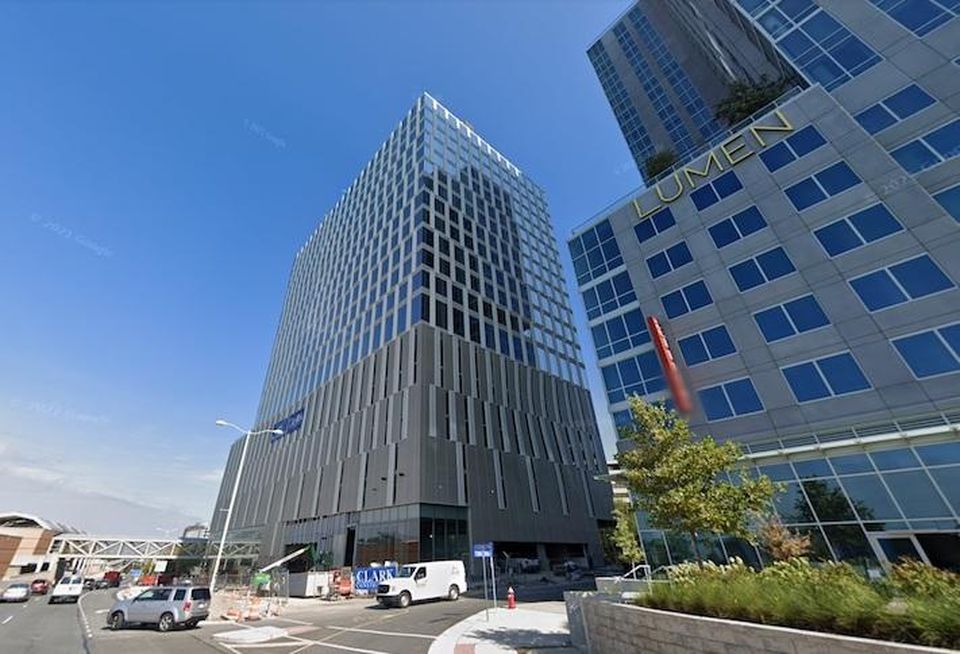 https://www.bisnow.com/events/washington-dc/office/redefining-the-office-of-the-future-our-2022-forecast-and-holiday-schmooze-6645