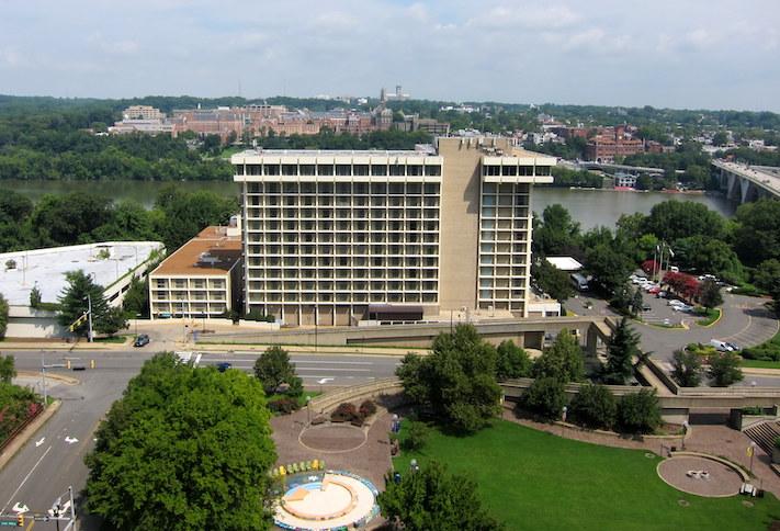 Key Bridge Marriott Rosslyn