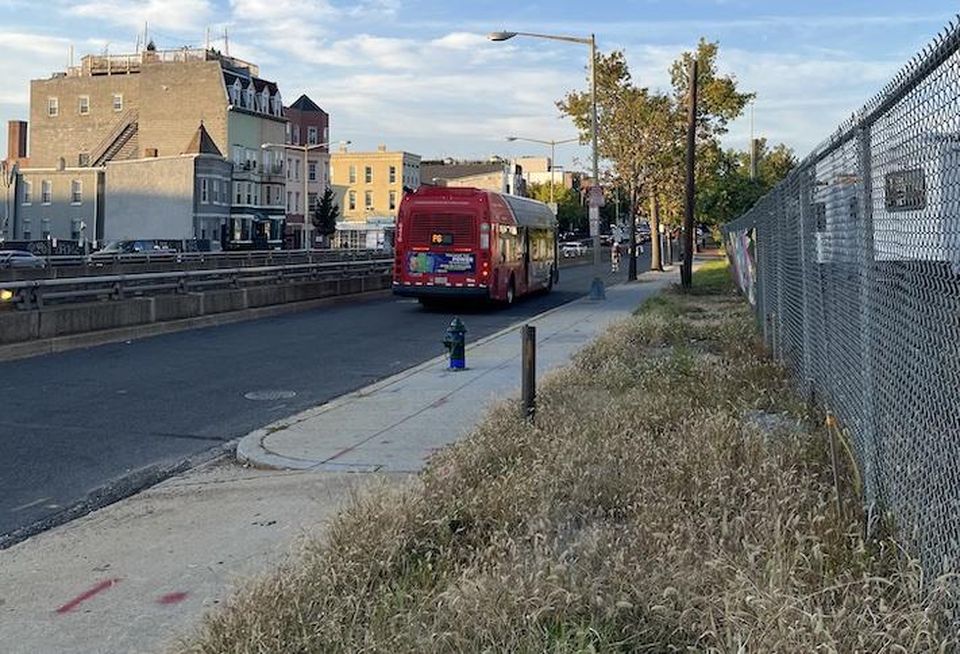 The North Capitol Street corridor, with the fencing around the SEC headquarters site on the right. 