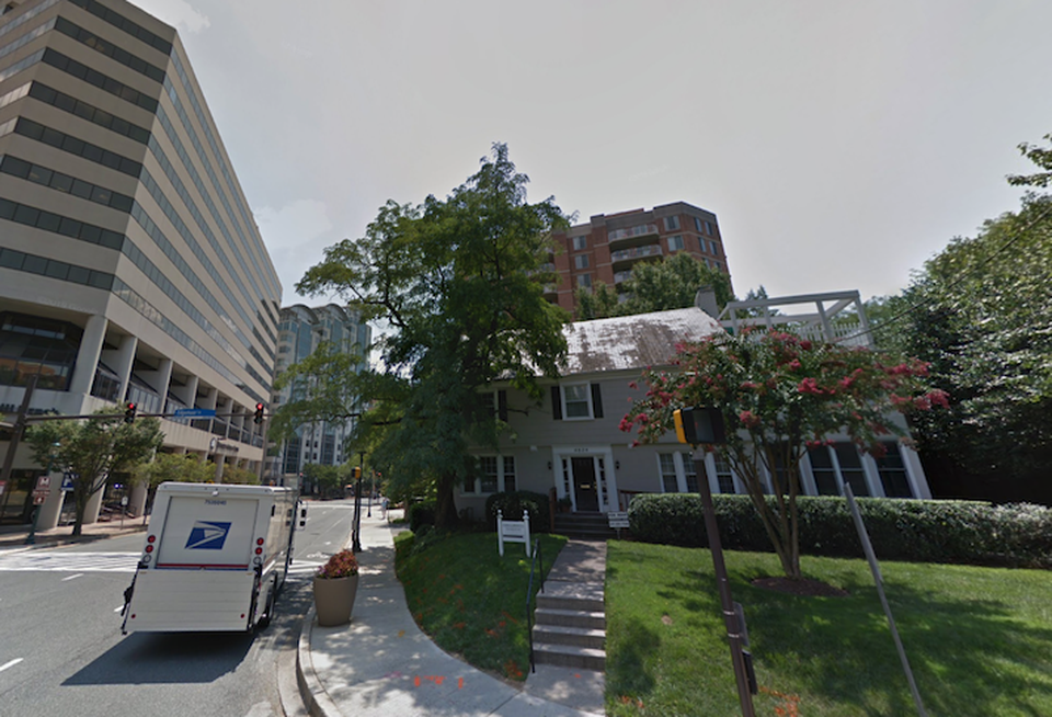 The site at 4824 Edgemoor Lane where Acumen plans a 12-story condo building