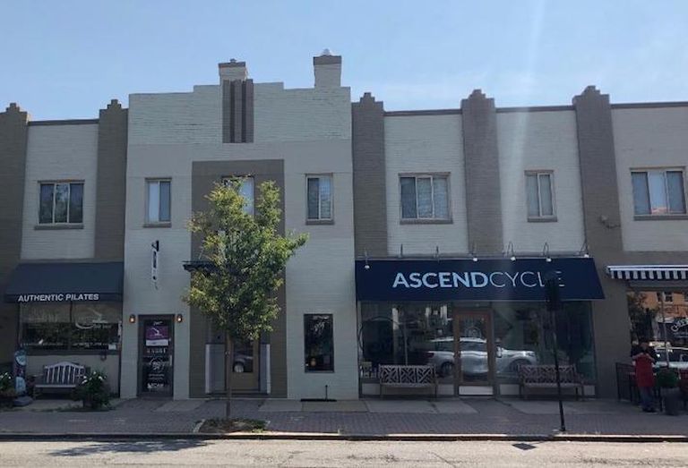 The building at 2413 Mount Vernon Avenue in Alexandria, part of the mixed-use portfolio sale