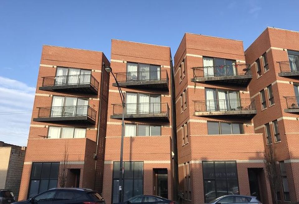 3507 N. Elston