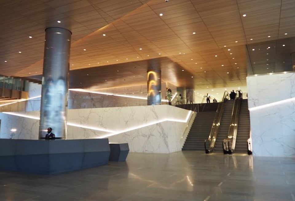 Alexander Court lobby
