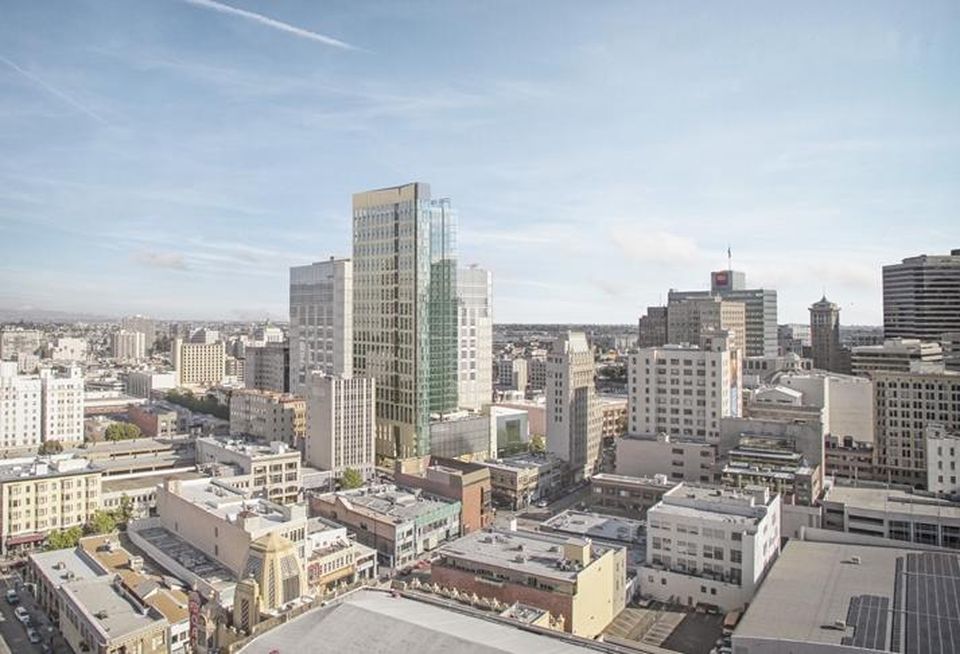 Lennar's proposed 1640 Broadway in Oaklandcredit: Solomon Cordwell Buenz