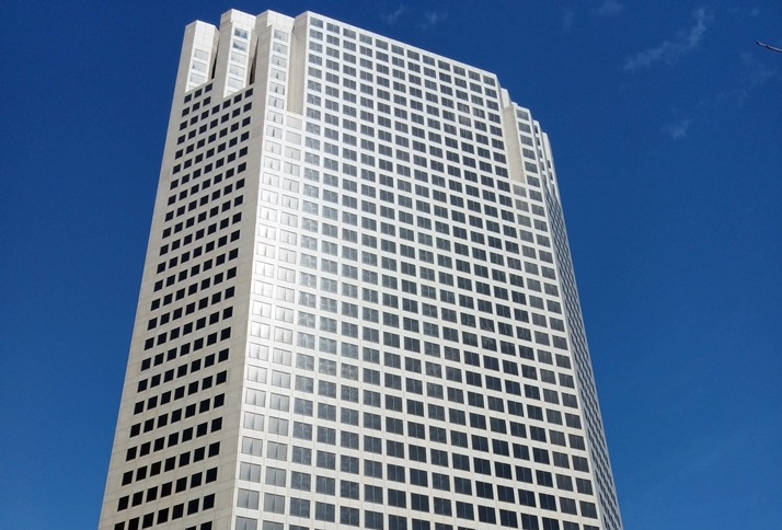 For Sale: 1 Empty 44-Story Office Tower In Downtown St. Louis