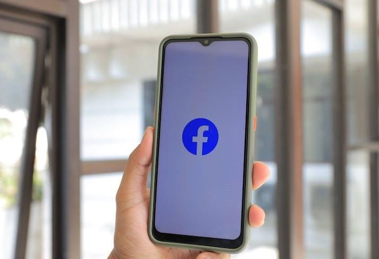 Facebook meta