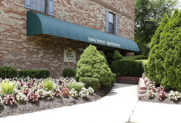 The leasing office at the Dale Forest Apartments in Woodbridge. 