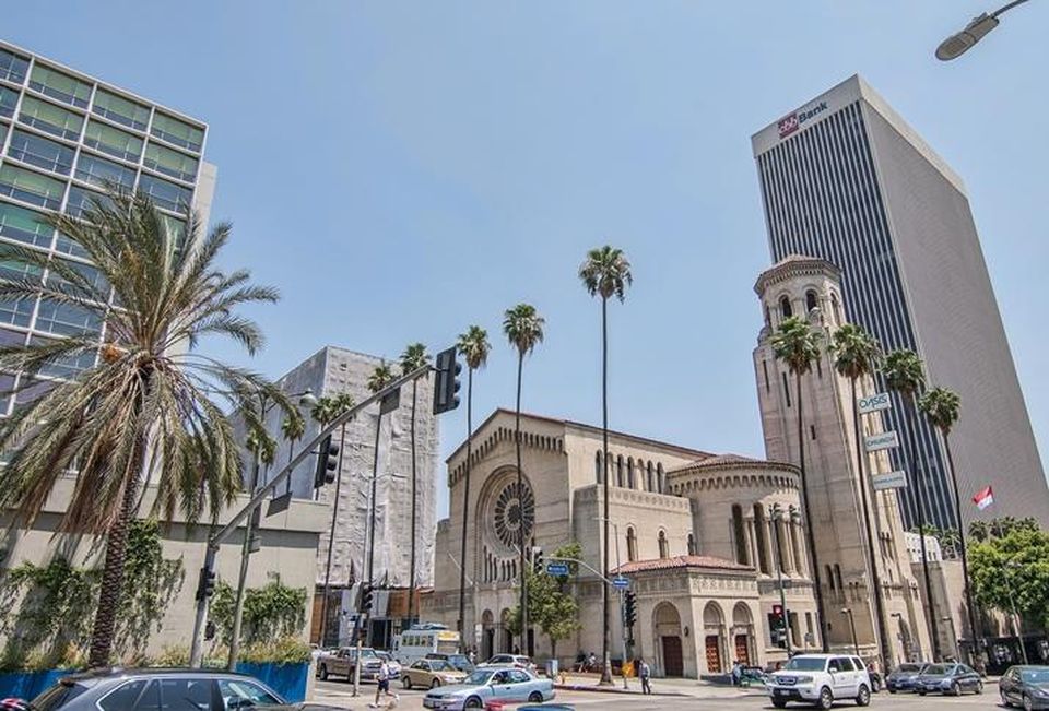 Wilshire Blvd, Koreatown, LA