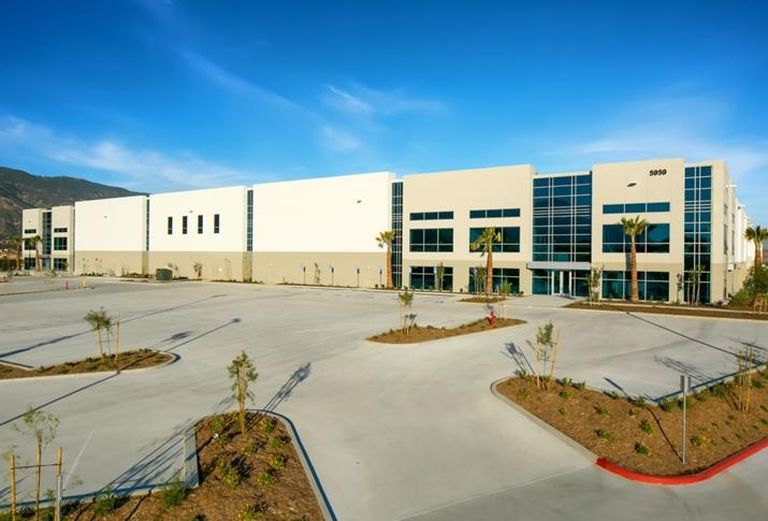 624K SF building leased to JC Penny in the IE