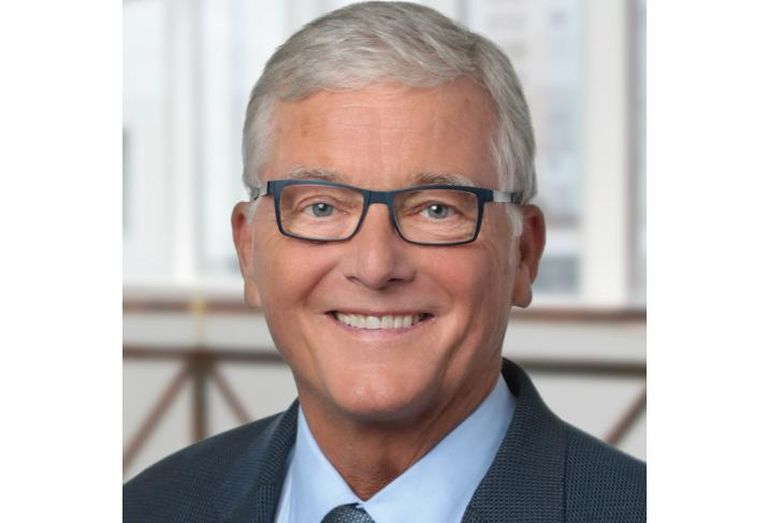  Steve Kenyon is one of the attorneys in Polsinelli's new Seattle office