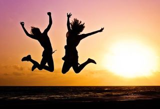 Consumer confidence, economy, consumer spending