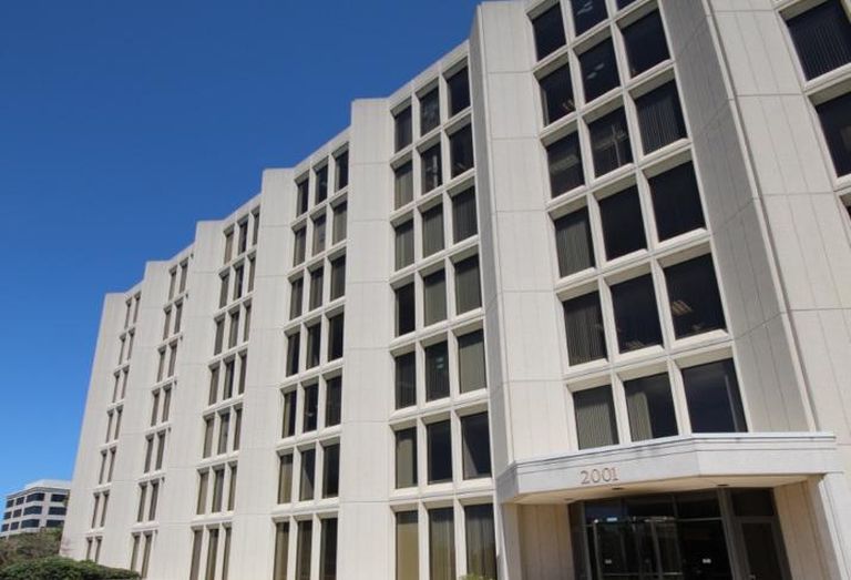 Commerce Plaza, Zeller Realty