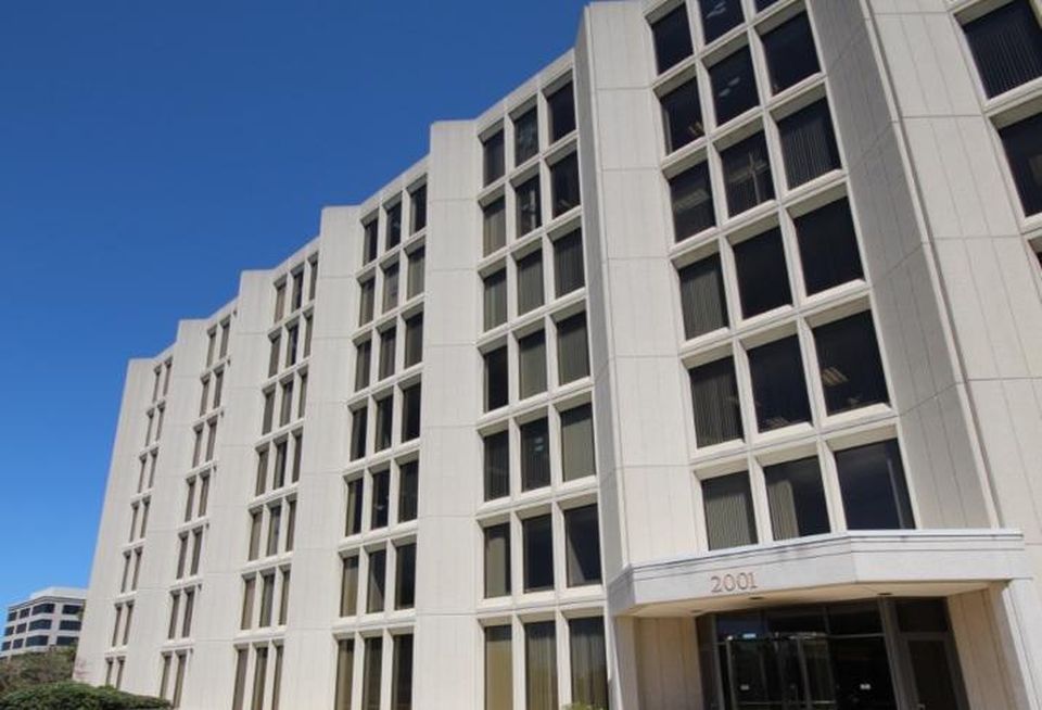 Commerce Plaza, Zeller Realty