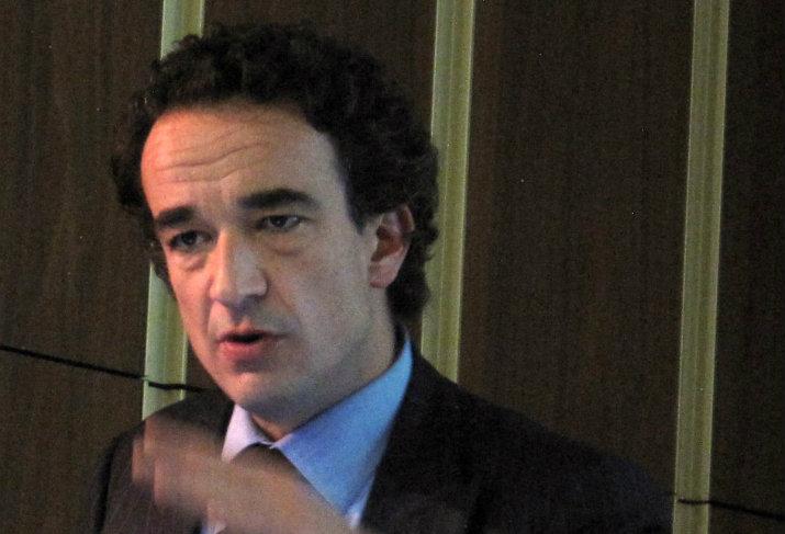 Carlyle Head Of Financial Services Resigns
