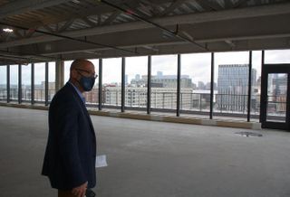 Skanska's Two Drydock Attracting Lab Users Late To The Amenity Game
