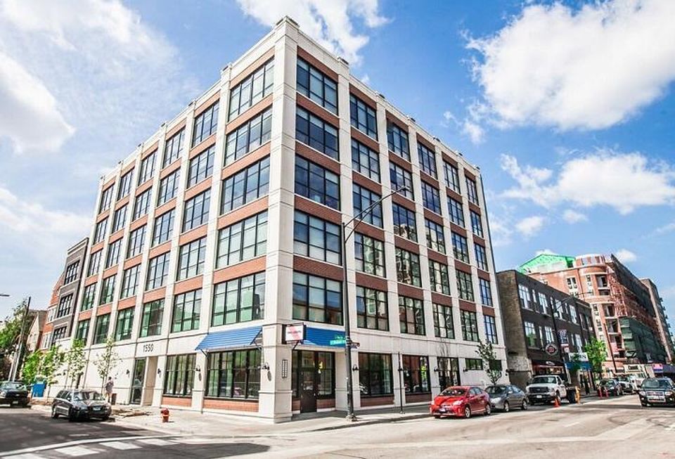 Northland Apartments in Chicago's Old Town