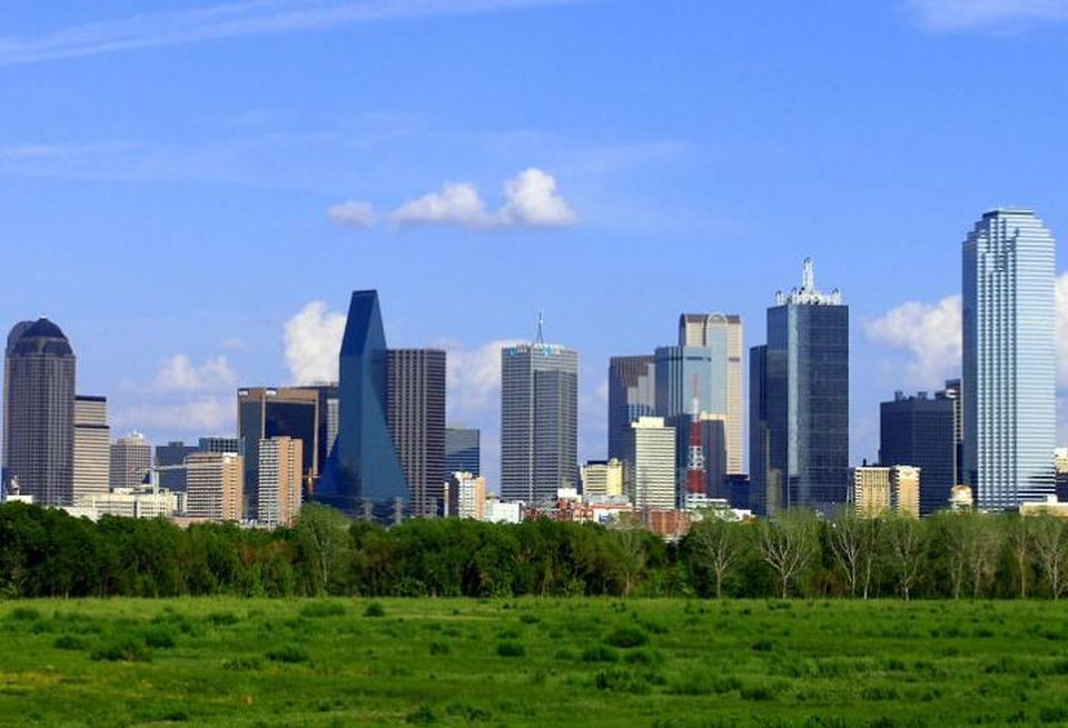Dallas skyline