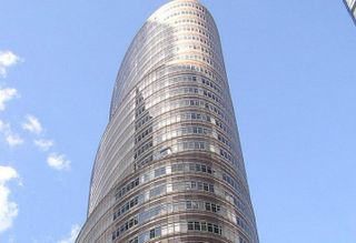 Lipstick Building