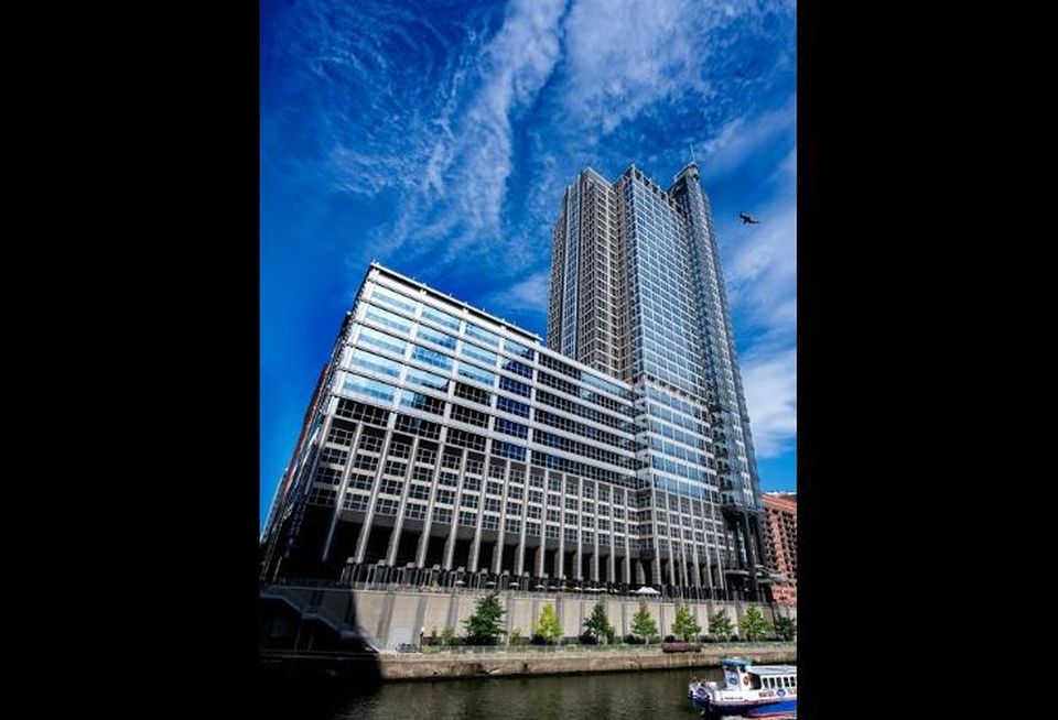 100 North Riverside Plaza, Chicago